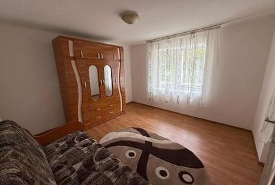 Casă cu Teren 922 Mp în Central - 4