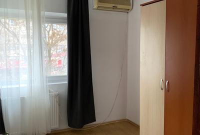 4 camere nemobilate - etaj 1 - stradal Calea Vitan - 1