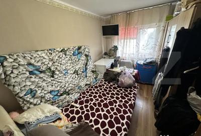 Apartament cu 4 camere decomandat, mobilat în Craiovița Nouă - 1