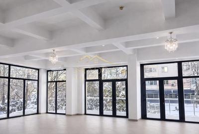 Spațiu comercial, de 1,463 mp, în Central - 5