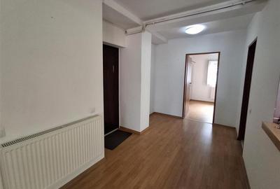 Apartament cu 3 camere semidecomandat, mobilat în Ștrand - 7
