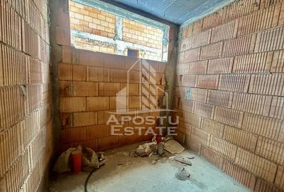 Casa individuala de lux, la rosu, garaj incorporat, zona Eso - 12