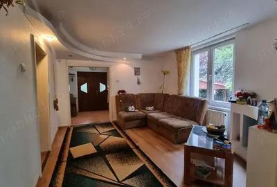 PRET REDUS! Casa D+P+M situata in Targu Jiu, str. Iezureni PRET REDUS! Casa D+P+M situata in Targu Jiu, str. Iezureni - 1