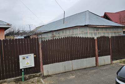 Casă cu 3 camere în Central