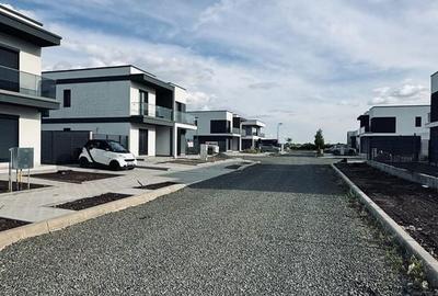 Casă cu 4 camere decomandat cu Teren 390 Mp în Sânandrei - 5