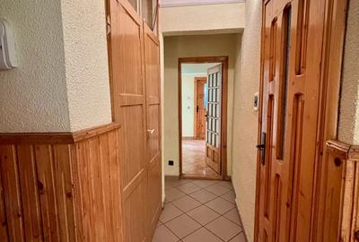 Apartament 3 camere decomandat - 2