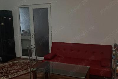 Apartament cu 3 camere semidecomandat în Big - 3