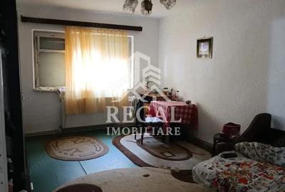 Apartament 3 camere, 2 bai, parter inalt Micro 5 - 2