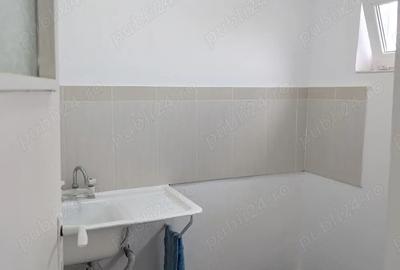 Garsonieră decomandată în Central - 2