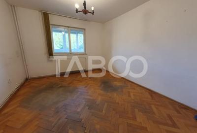 Spatiu destinat pentru afacerea ta in zona Centrala 70  mp - 3