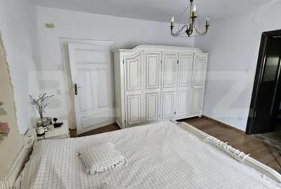 Casă cu 4 camere cu Teren 4435 Mp în Central - 6