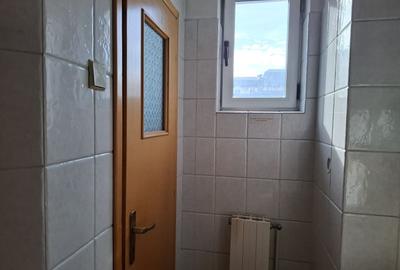 Birou, de 104 mp, în Unirii - 14