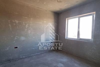 Casă cu 4 camere cu Teren 338 Mp în Giarmata - 2