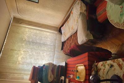 Apartament 3 camere DECOMANDAT, etaj 1 zona Aeroport - 2