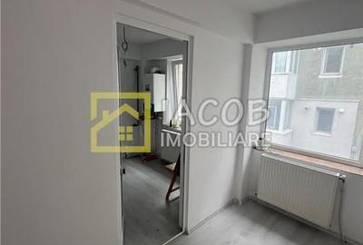 Spatiu birouri/comercial, str Miron Costin, Bacau - 12