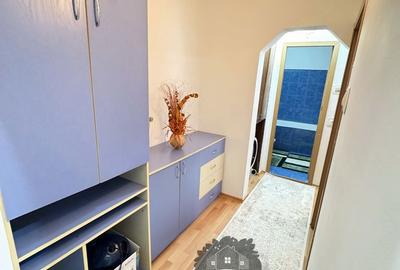 Apartament cu 3 camere decomandat în Podul de Fier - 2