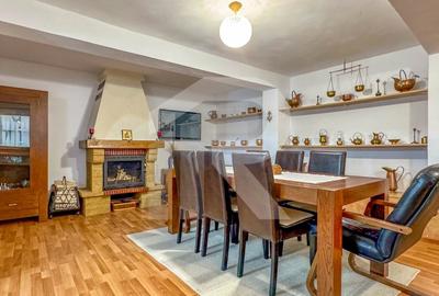 Casă individuală cu 10 camere cu Canalizare în Băicoi - 1