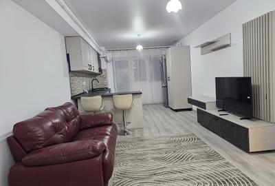 Apartament cu 2 camere semidecomandat, mobilat în Copou