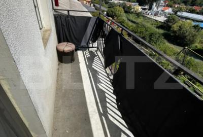 Apartament cu 3 camere semidecomandat în Central - 2