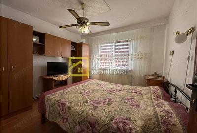 Apartament 3 camere decomandate Str. Metalurgiei, Bacau - 5