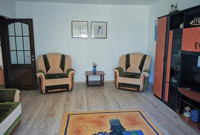 Faleza Nord-2 decomandate etaj 1, renovat, mobilat si utilat, centrala pe gaz - 2