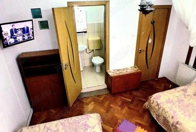 Apartament cu 5 camere decomandat în Central - 2