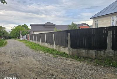 Casă cu 3 camere cu Teren 1330 Mp în Păunești - 9