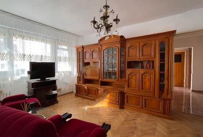 Apartament cu 3 camere semidecomandat, mobilat în Obor - 5