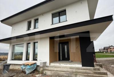 Casă cu 5 camere cu Teren 600 Mp în Central