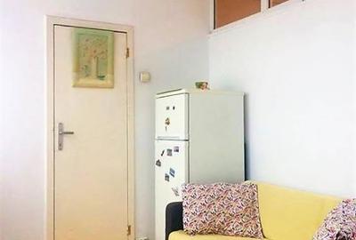 Garsoniera libera la vanzare zona Tractorul - 2