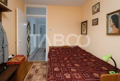 3 camere decomandate de vanzare la etajul 2 cu balcon si pivnita - 4