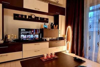 Apartament cu 2 camere decomandat în Roșu - 7