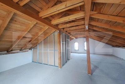 Casă cu 7 camere cu Teren 500 Mp în Sânpetru - 10