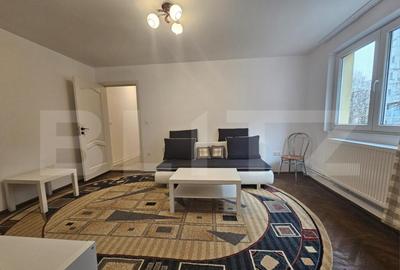 Apartament cu 2 camere semidecomandat, mobilat în Dacia