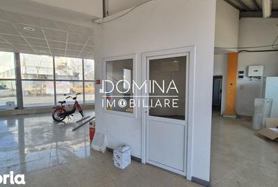 Spațiu comercial, de 250 mp, în Central - 4