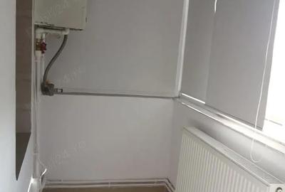 Garsonieră decomandată în Central - 4