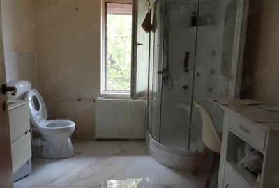 Casă cu 5 camere cu Teren 500 Mp în Central - 5