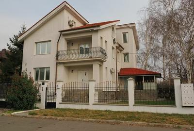 Cladire Stradala Pozitie Excellenta Pe  Blvd. George Cosbuc) - 2