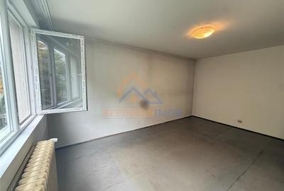 Vanzare apartament 3 camere, decomandat, etaj 1 zona Drumul Taberei - 6