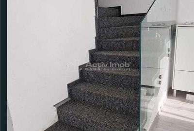 Casă cu 4 camere cu Teren 300 Mp în Central - 4