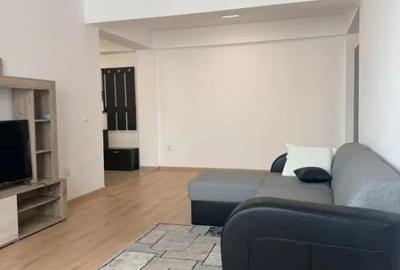 Apartament cu 3 camere semidecomandat în Central - 12