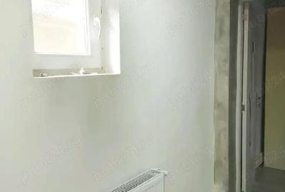 Casă cu Teren 1075 Mp în Central - 2