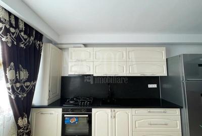 Apartament 3 camere de vanzare in Baciu - 2