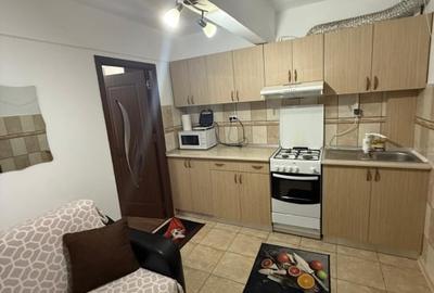 Garsonieră semidecomandată, mobilată în Sărari - 3