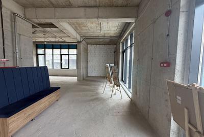 Spațiu comercial, de 749 mp, în Pipera - 2