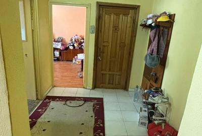 Apartament cu 2 camere decomandat în Central - 1