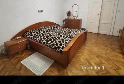Proprietar vand apartament
