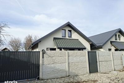 Casă cu 3 camere cu Teren 250 Mp în Berceni