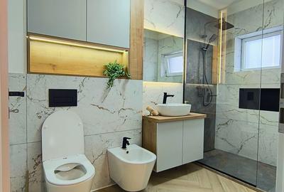 Apartament cu 4 camere decomandat în Lotrioara - 4