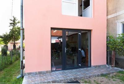 Casă cu 4 camere în Ultracentral - 2